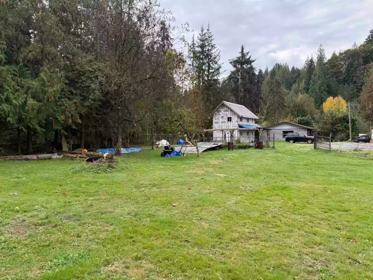 Breakfast Nook Photo of 30727 Keystone Avenue, Mission, BC