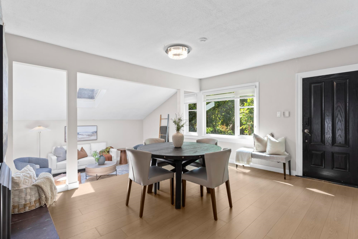 Kitchen Island Photo of 1232 W 21st Street, North Vancouver, BC