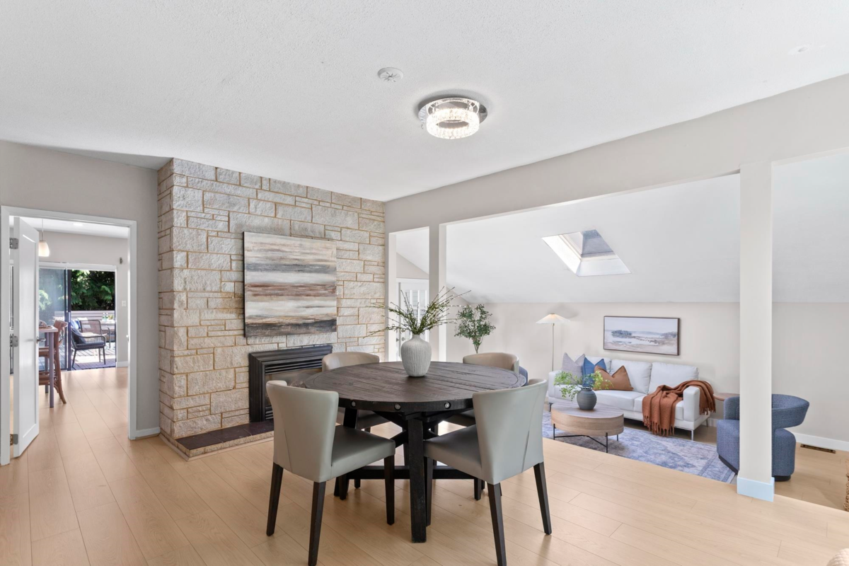 Kitchen Photo of 1232 W 21st Street, North Vancouver, BC