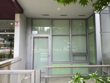 Hot Tub / Spa Photo of 111 5077 Cambie Street, Vancouver, BC