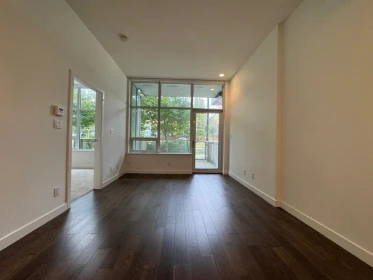 Walk-In Closet Photo of 111 5077 Cambie Street, Vancouver, BC