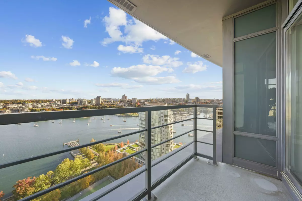 Family Room Photo of 2503 1483 Homer Street, Vancouver, BC