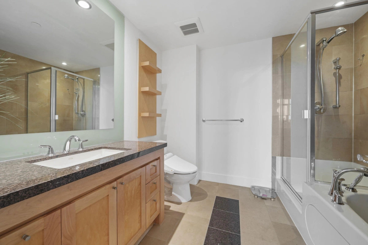 Laundry Room Photo of 2503 1483 Homer Street, Vancouver, BC