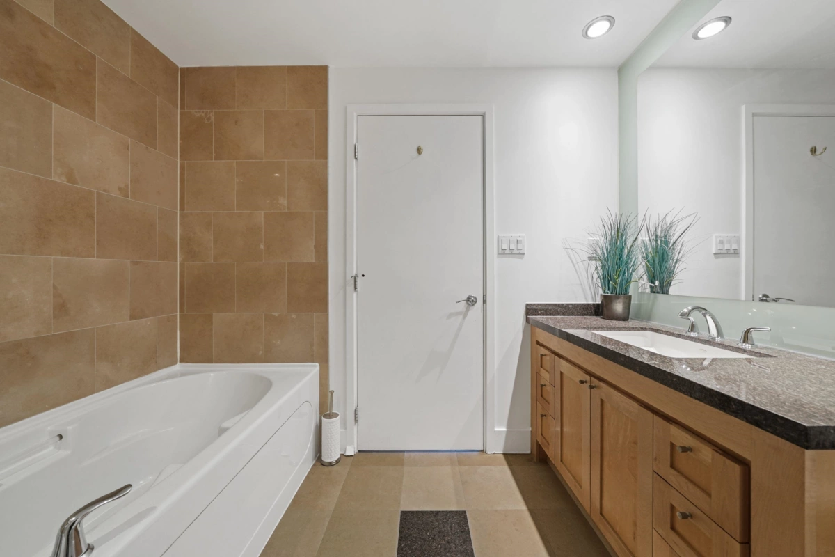 Mudroom Photo of 2503 1483 Homer Street, Vancouver, BC