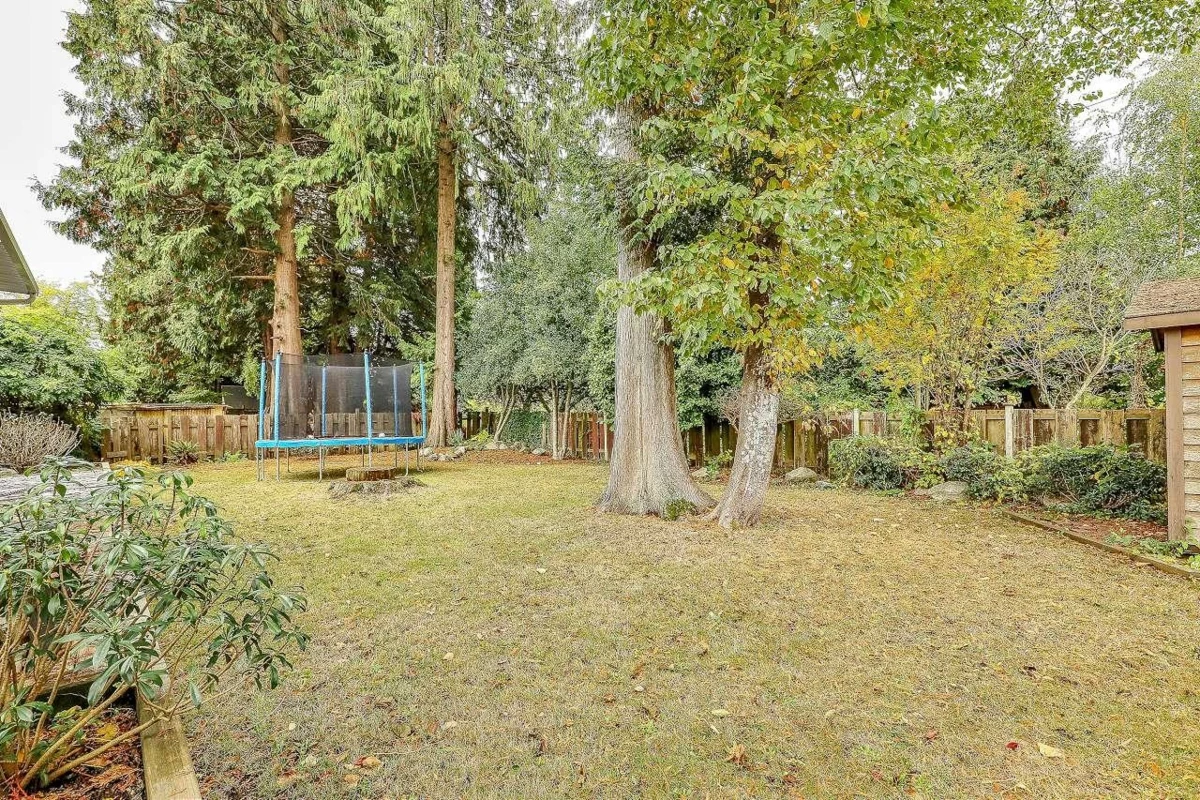 Swimming Pool Photo of 1493 54 Street, Delta, BC