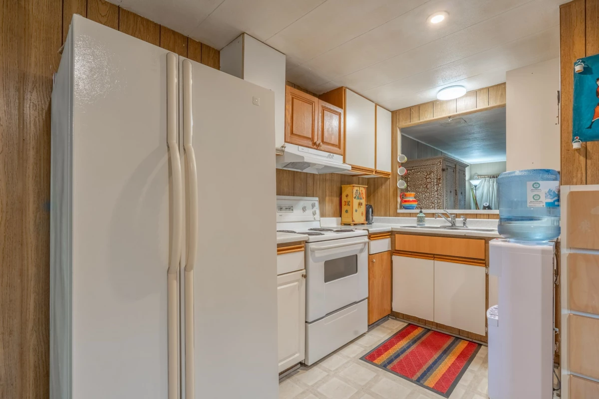 Living Room Photo of 1 4514 Sunshine Coast Highway, Sechelt, BC