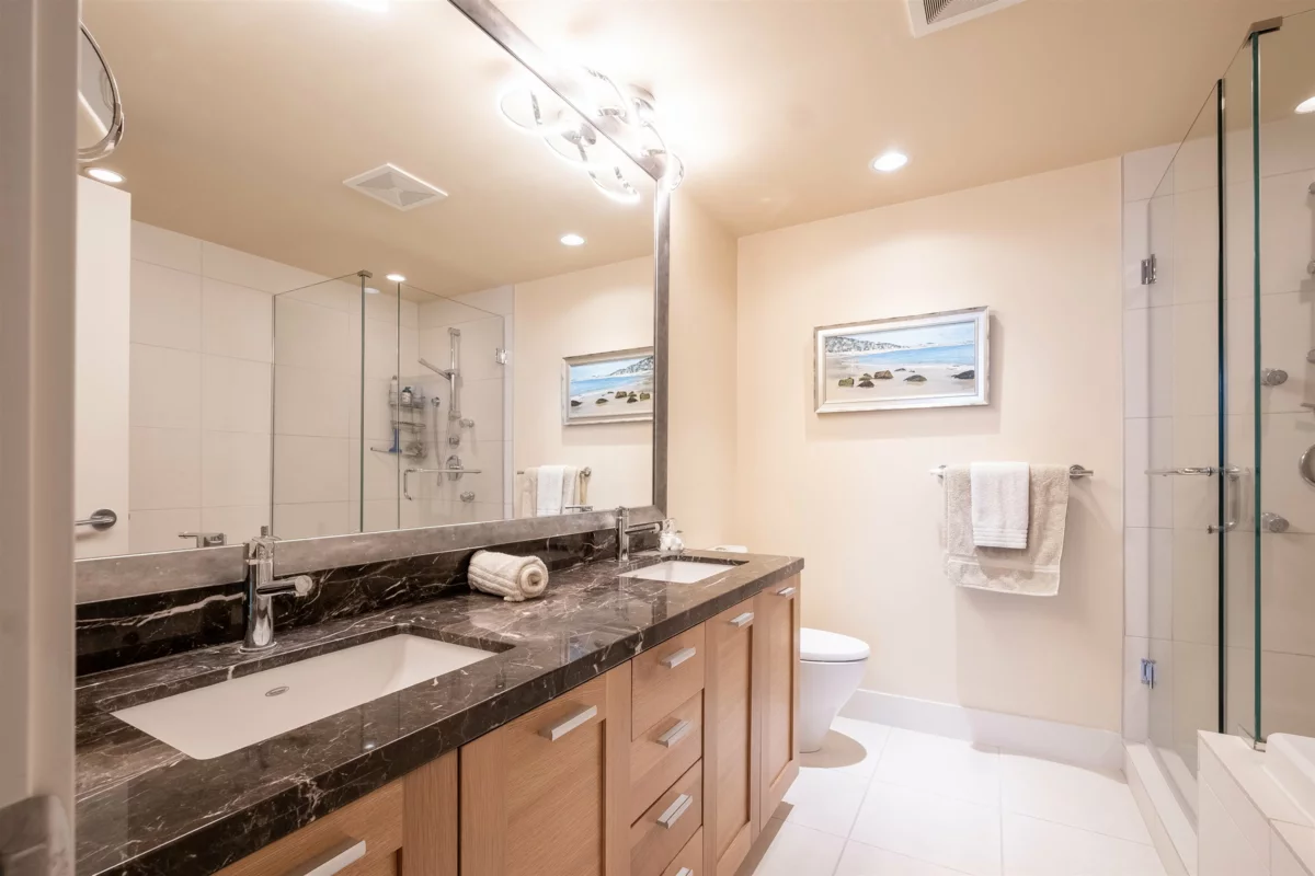 Bedroom 2 Photo of 1301 1473 Johnston Road, White Rock, BC