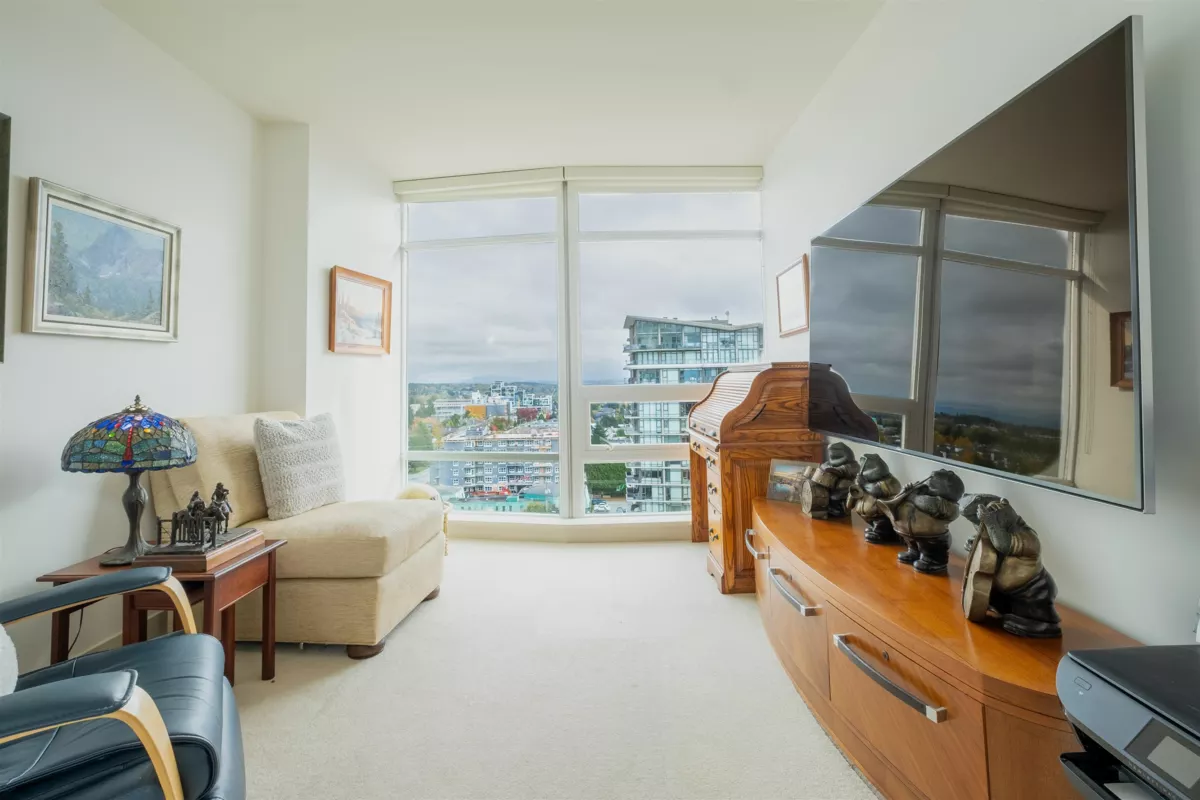 Powder Room Photo of 1301 1473 Johnston Road, White Rock, BC