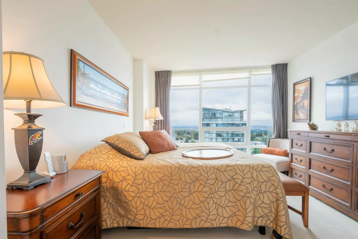 Primary Bathroom Photo of 1301 1473 Johnston Road, White Rock, BC