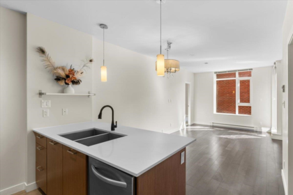 201 2321 Scotia Street, Vancouver, BC, Vancouver — Apartment/Condo for sale