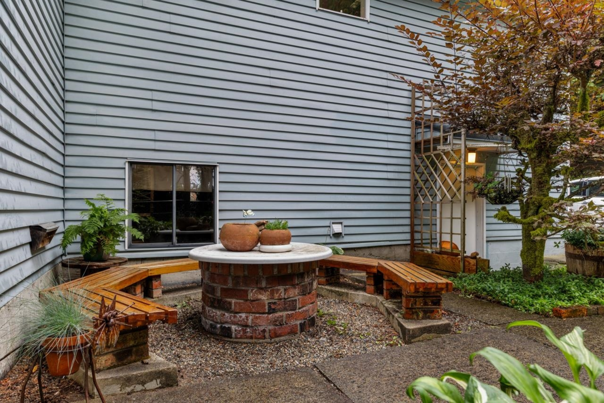 Bedroom 4 Photo of 674 Blue Mountain Street, Coquitlam, BC