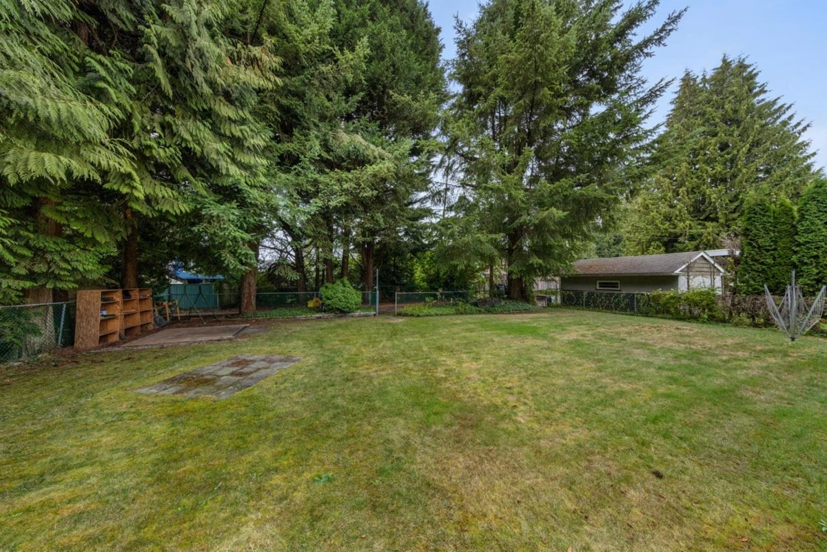 Office / Den Photo of 674 Blue Mountain Street, Coquitlam, BC