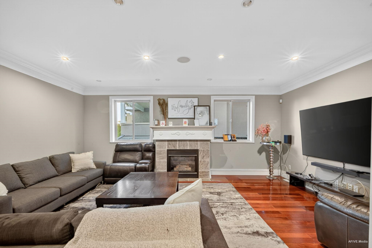 Bedroom 3 Photo of 15858 114 Avenue, Surrey, BC