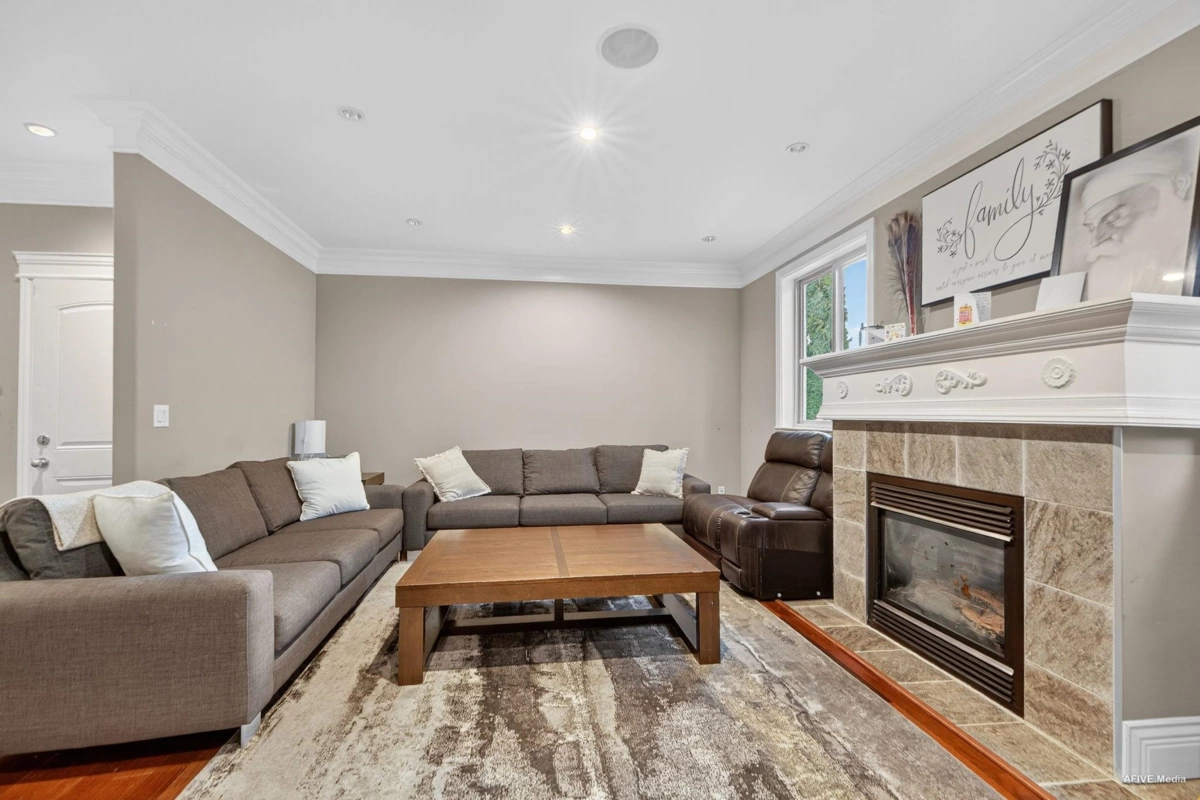 Bedroom 4 Photo of 15858 114 Avenue, Surrey, BC