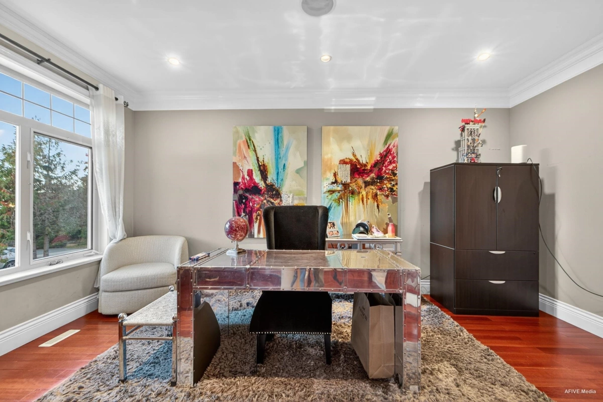 Breakfast Nook Photo of 15858 114 Avenue, Surrey, BC