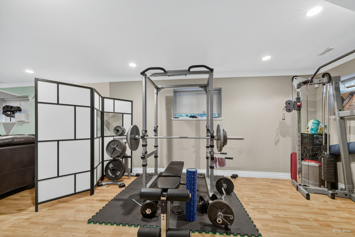 Swimming Pool Photo of 15858 114 Avenue, Surrey, BC