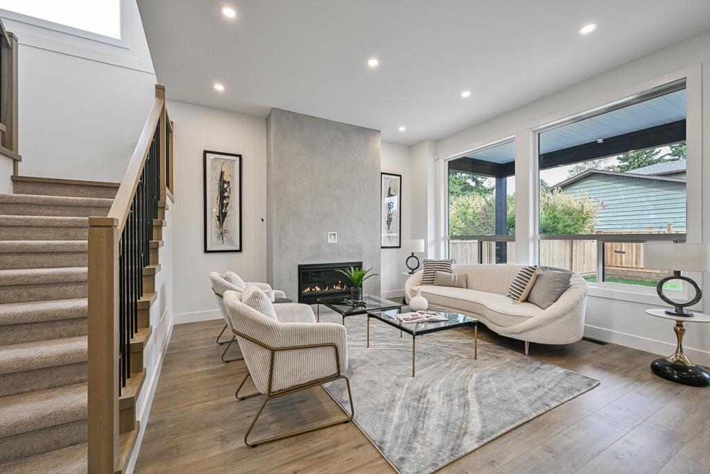 Family Room Photo of 1 10739 Vista Place, Delta, BC