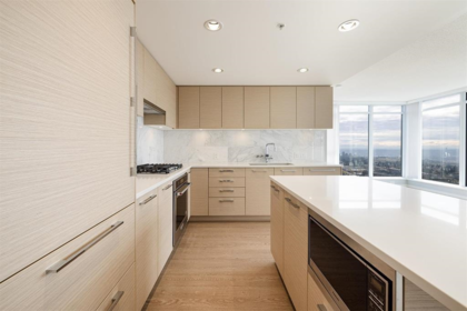 2508 6700 Dunblane Avenue, Burnaby, BC