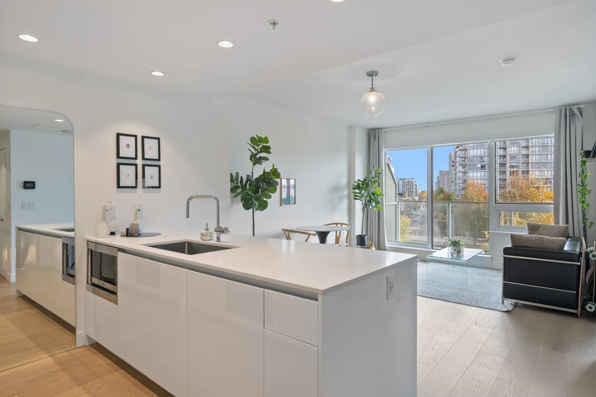 Family Room Photo of 701 5766 Gilbert Road, Richmond, BC