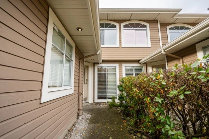 66 2500 152 Street, Surrey, BC, Surrey — Townhouse for sale
