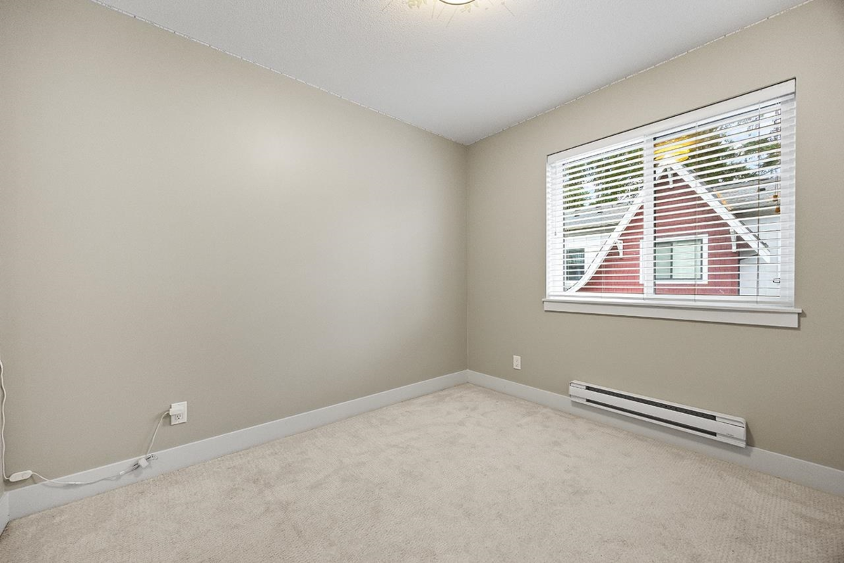 Hallway Photo of 41 2888 156 Street, Surrey, BC