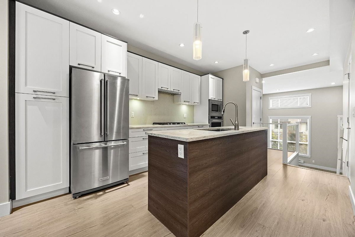 Primary Bathroom Photo of 41 2888 156 Street, Surrey, BC