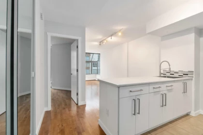 808 1333 Hornby Street, Vancouver, BC, Vancouver — Apartment/Condo for sale