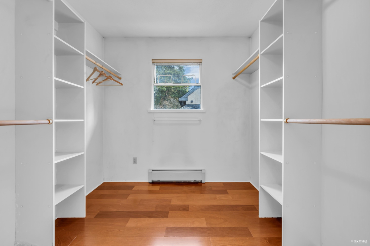 Basement Recreation Room Photo of 3979 W 33rd Avenue, Vancouver, BC