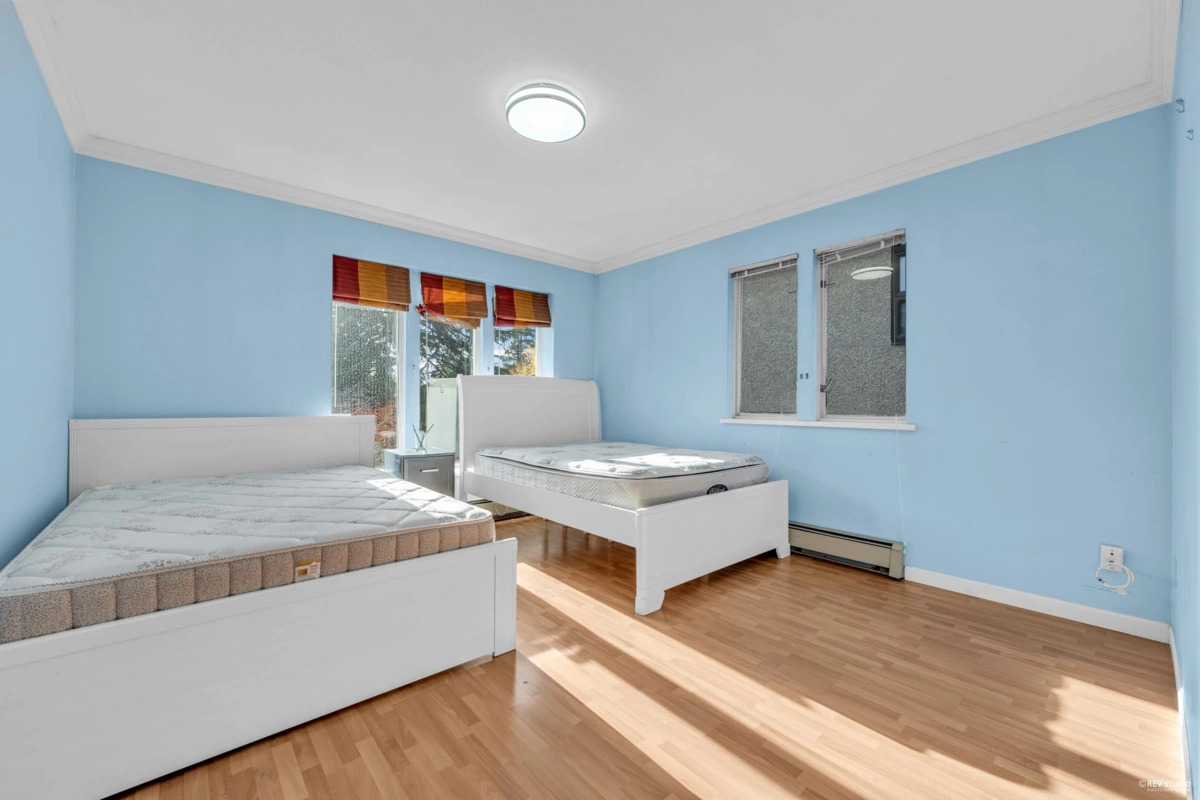 Entry Foyer Photo of 3979 W 33rd Avenue, Vancouver, BC