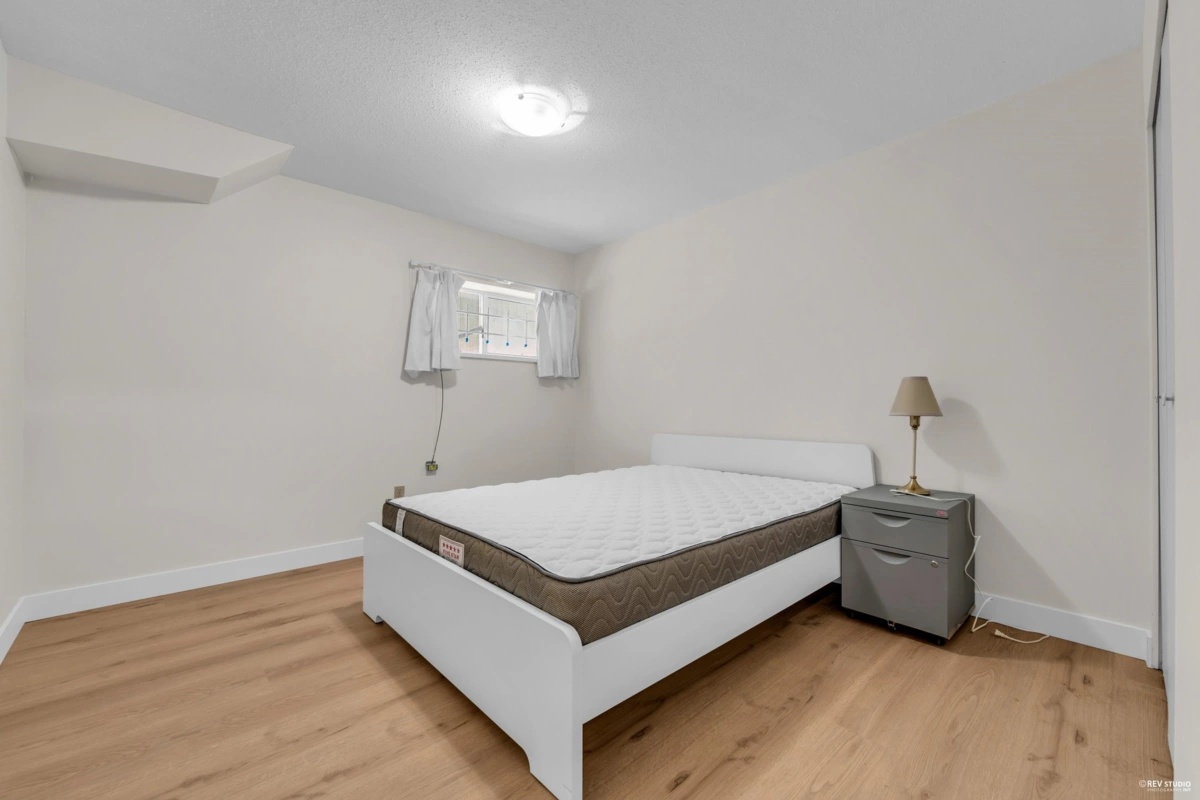 Front Yard Photo of 3979 W 33rd Avenue, Vancouver, BC