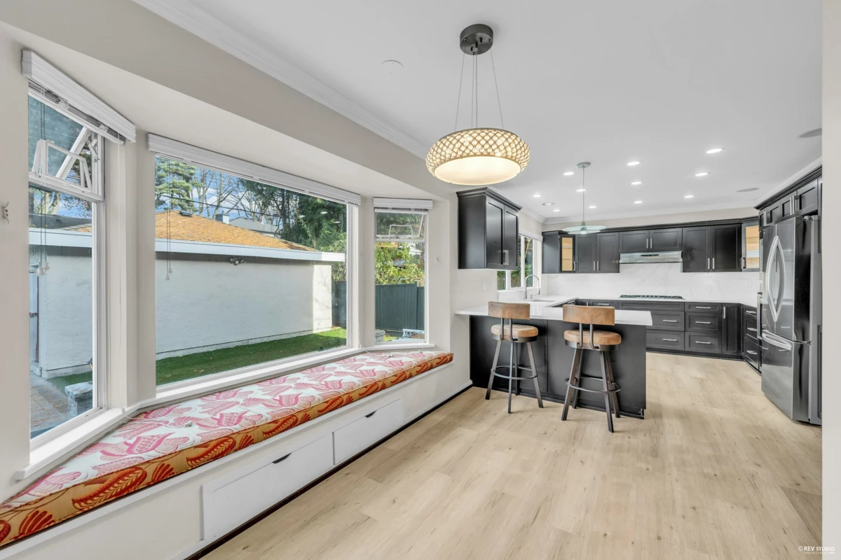 Primary Bathroom Photo of 3979 W 33rd Avenue, Vancouver, BC