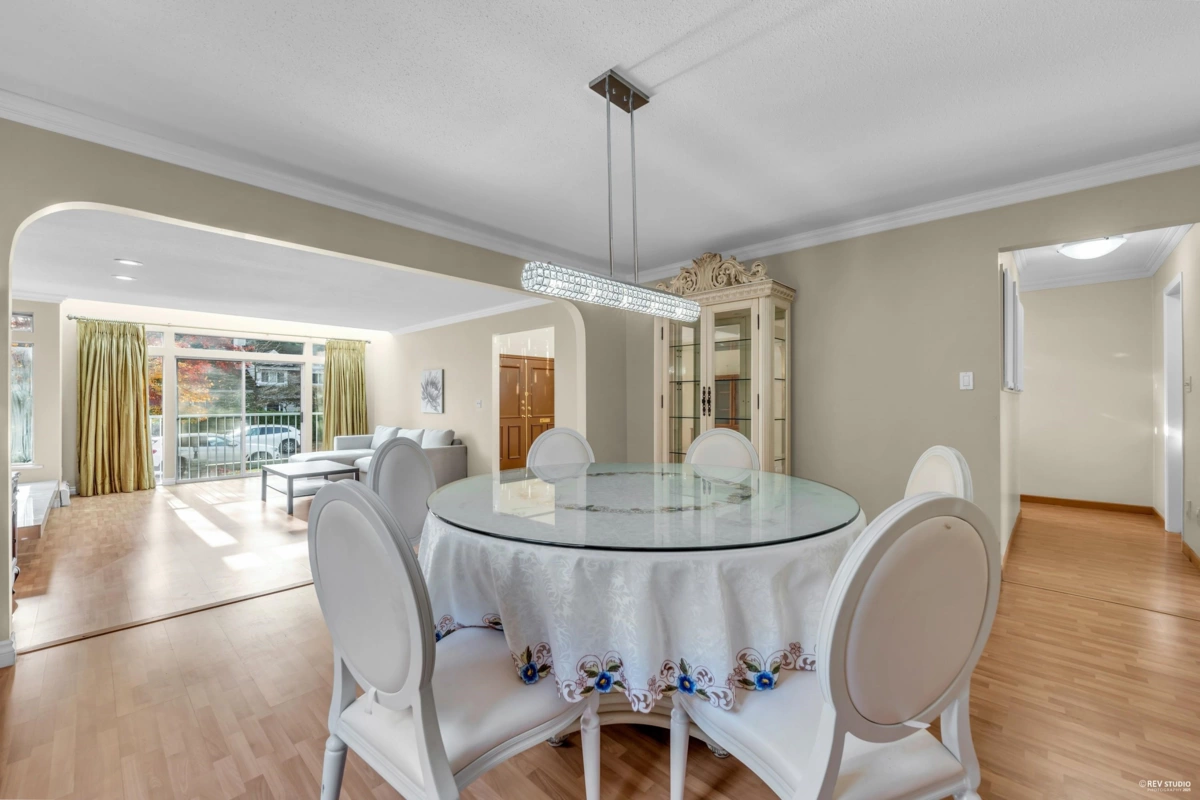 Primary Bedroom Photo of 3979 W 33rd Avenue, Vancouver, BC