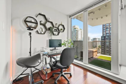 1708 1055 Richards Street, Vancouver, BC, Vancouver — Apartment/Condo for sale