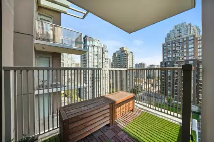 1708 1055 Richards Street, Vancouver, BC, Vancouver — Apartment/Condo for sale