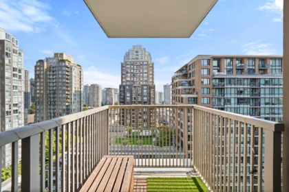 1708 1055 Richards Street, Vancouver, BC, Vancouver — Apartment/Condo for sale