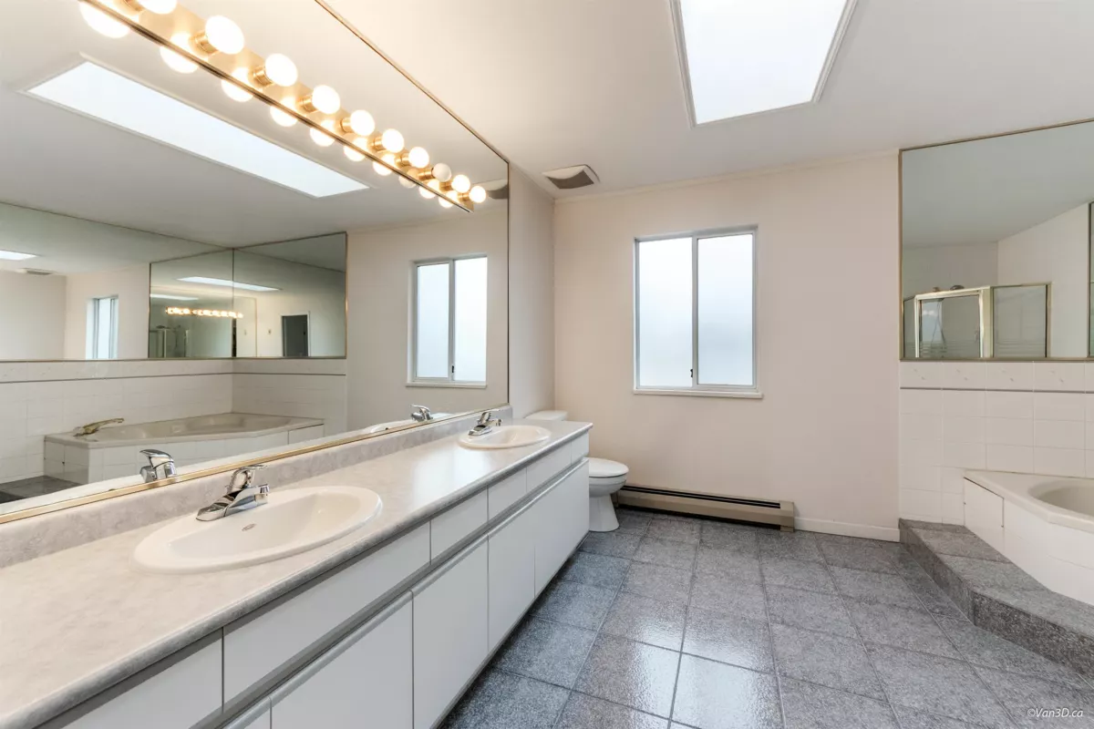 Basement Recreation Room Photo of 6633 Montgomery Street, Vancouver, BC