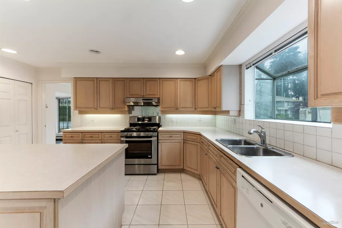 Bedroom 2 Photo of 6633 Montgomery Street, Vancouver, BC