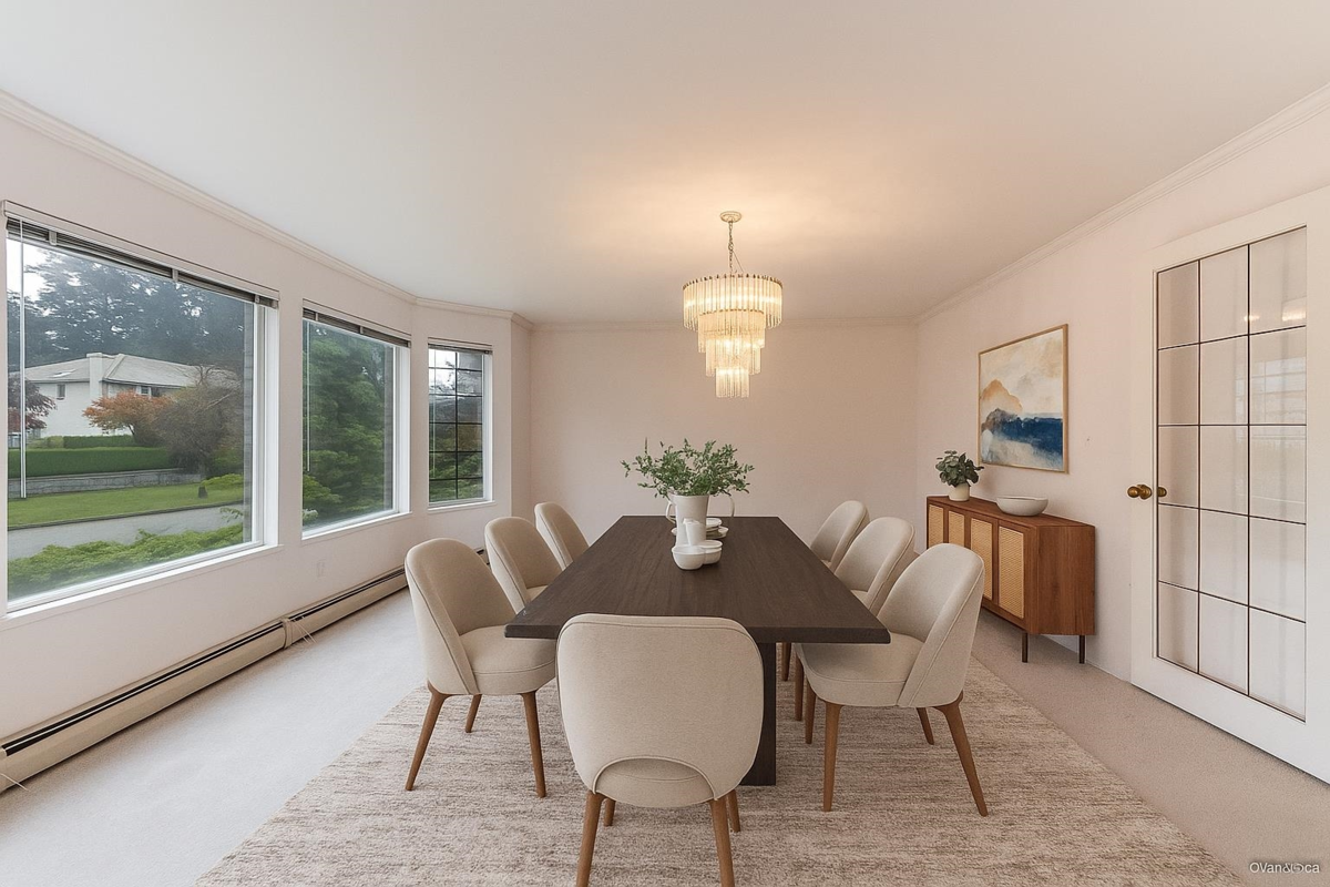 Kitchen Island Photo of 6633 Montgomery Street, Vancouver, BC