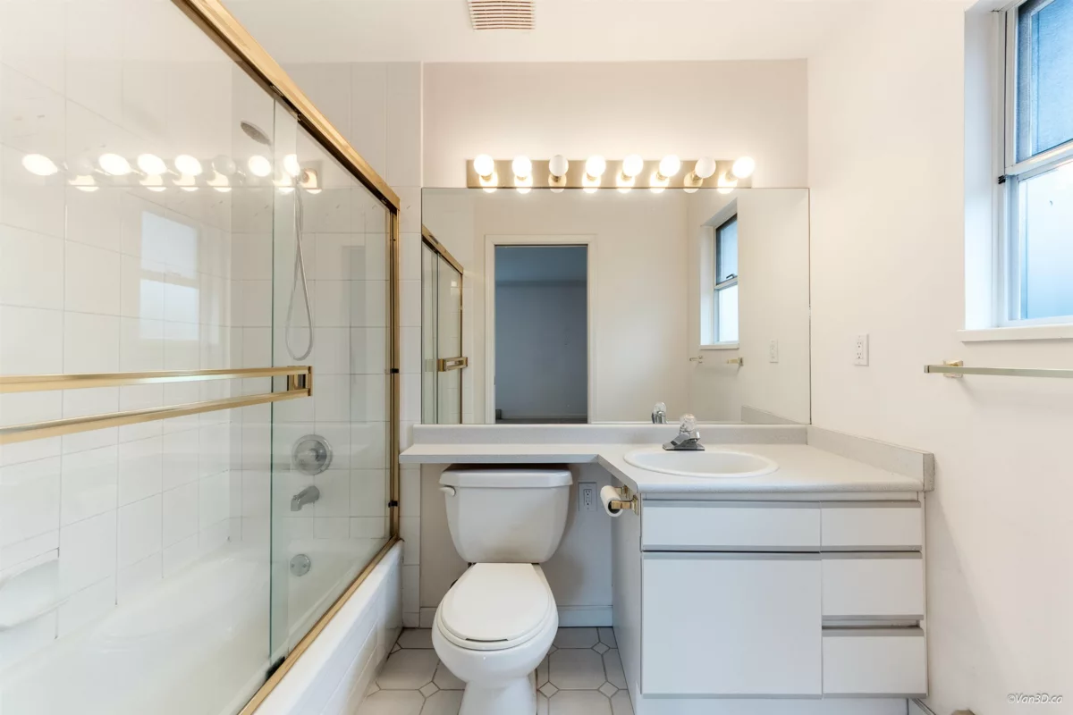 Outdoor Deck Photo of 6633 Montgomery Street, Vancouver, BC