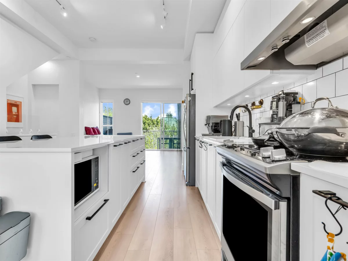 Breakfast Nook Photo of 36 4716 Orca Way, Tsawwassen, BC