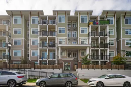 111 20696 Eastleigh Crescent, Langley, BC, Langley — Apartment/Condo for sale