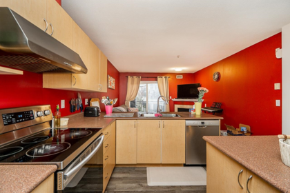 Office / Den Photo of 4 8814 216 Street, Langley, BC