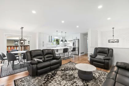 21099 Berry Avenue, Maple Ridge, BC