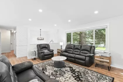 21099 Berry Avenue, Maple Ridge, BC