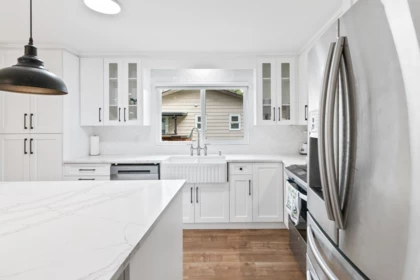 Primary Bathroom Photo of 21099 Berry Avenue, Maple Ridge, BC