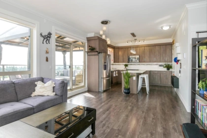 503 19228 64 Avenue, Surrey, BC, Clayton — 2 bed apartment/condo for sale