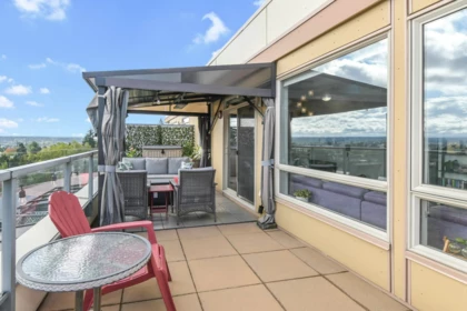 Office / Den Photo of 503 19228 64 Avenue, Surrey, BC