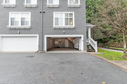 14 10433 158 Street, Surrey, BC, Surrey — Townhouse for sale