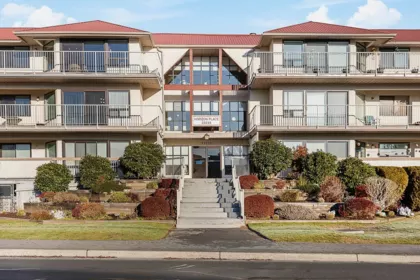 202 33233 E Bourquin Crescent, Abbotsford, BC, Abbotsford — Apartment/Condo for sale