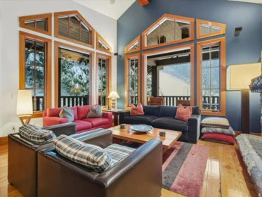 10J 2300 Nordic Drive, Whistler, BC, Whistler — Townhouse for sale